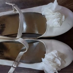 Girls dress shoes size 4m